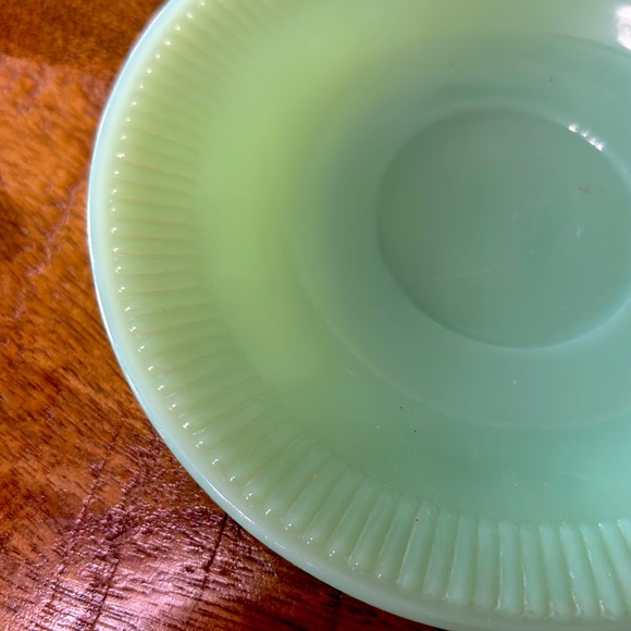 Fire King Jadeite Tea Cup & Saucer (set of 4) - Picture 6 of 10